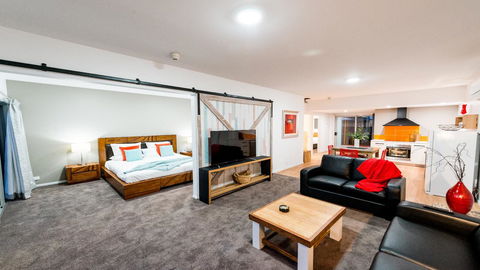Ulverstone River Edge HolidayApartments - Kingaroy Accommodation 18
