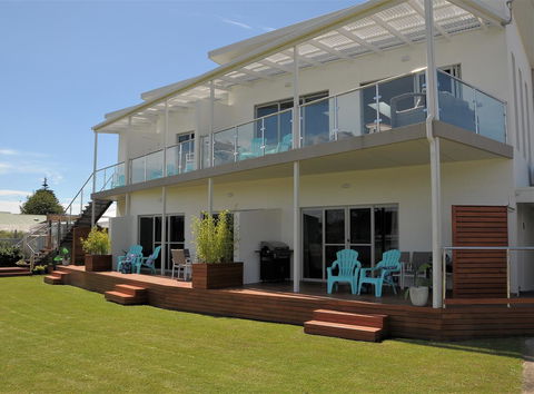 Ulverstone River Edge HolidayApartments - Kingaroy Accommodation 12