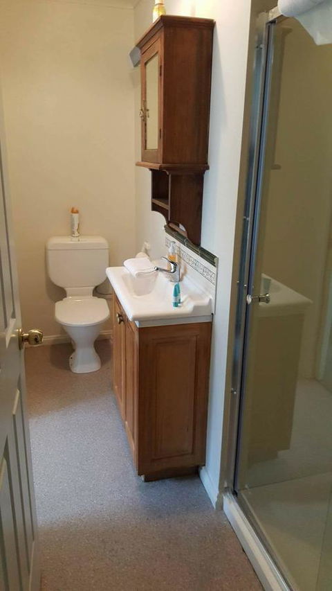 City Townhouse Walking Distance To City - Kingaroy Accommodation 10