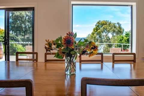 Tamar House - Kingaroy Accommodation 13