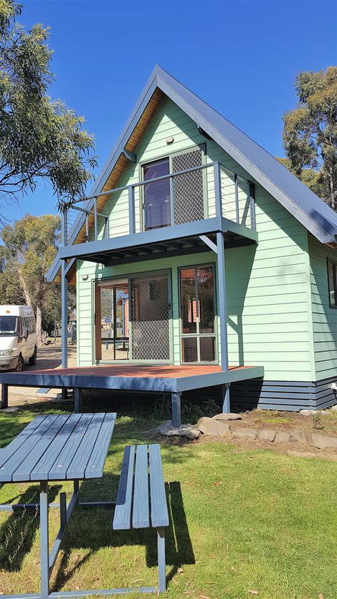 Four Seasons Waterfront Villas - Kingaroy Accommodation 2