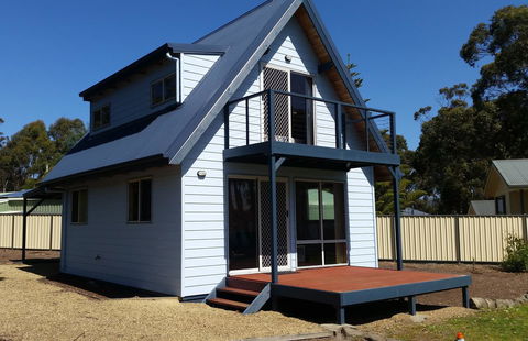 Four Seasons Waterfront Villas - Kingaroy Accommodation 29