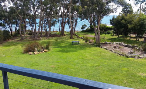 Four Seasons Waterfront Villas - Kingaroy Accommodation 25