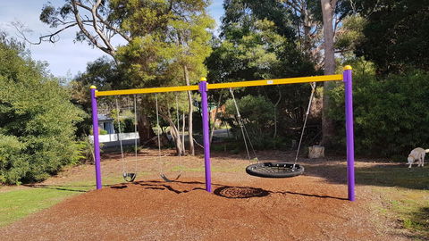Four Seasons Waterfront Villas - Kingaroy Accommodation 37