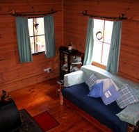 Cradle Mountain Love Shack - Kingaroy Accommodation