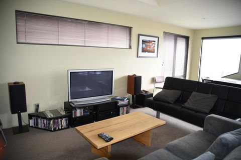 Studioat10 - Kingaroy Accommodation 3