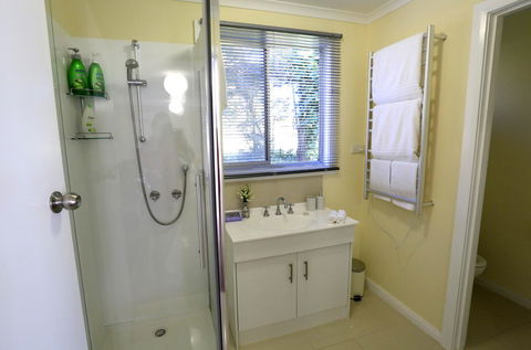 Riverwalk B&B - Kingaroy Accommodation 8