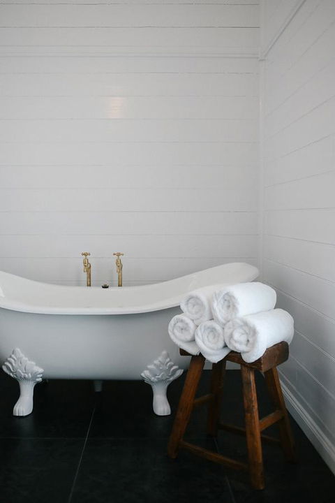 Old White Church Bed & Breakfast - Kingaroy Accommodation 6
