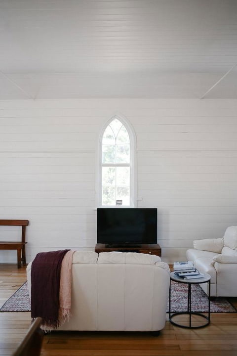 Old White Church Bed & Breakfast - Kingaroy Accommodation 8