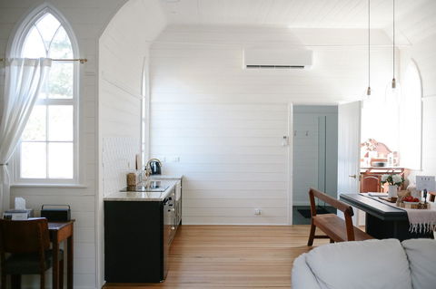Old White Church Bed & Breakfast - Kingaroy Accommodation 18