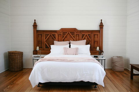 Old White Church Bed & Breakfast - Kingaroy Accommodation 25