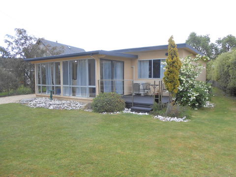 Bruny Ocean Cottage - Kingaroy Accommodation 0