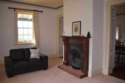 CLAYFIELD HOMESTEAD - Rustic Country Accommodation - Kingaroy Accommodation 9