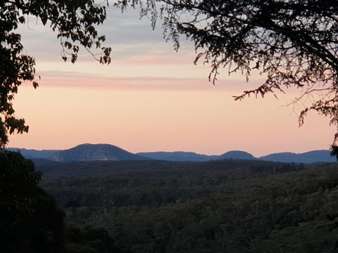 NEW Winston Cottage Leura Views & Location - Kingaroy Accommodation 1