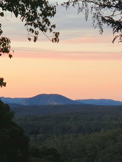 NEW Winston Cottage Leura Views & Location - Kingaroy Accommodation 3