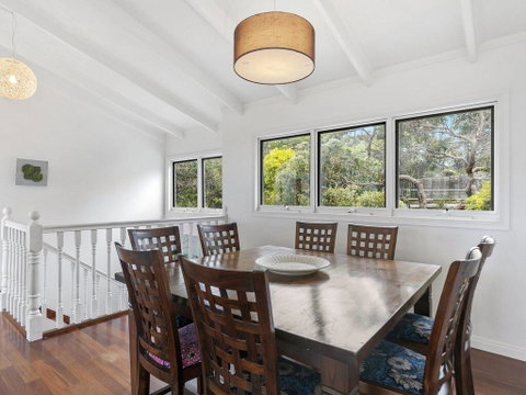 NICHE ON NOBLE - Ever Changing Vista - Kingaroy Accommodation 3
