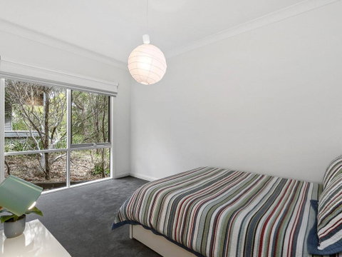 NICHE ON NOBLE - Ever Changing Vista - Kingaroy Accommodation 2