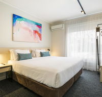 Nightcap at Playford Tavern - Kingaroy Accommodation