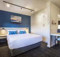 Nightcap at Riverside Hotel - Kingaroy Accommodation