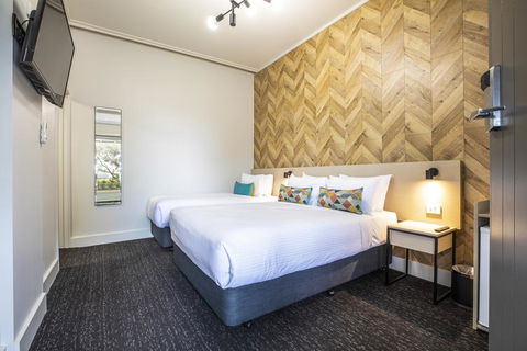 Nightcap At Sylvania Hotel - Kingaroy Accommodation 1