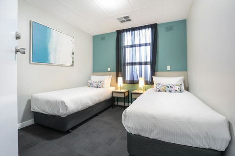 Nightcap At Watermark Glenelg - Kingaroy Accommodation 3