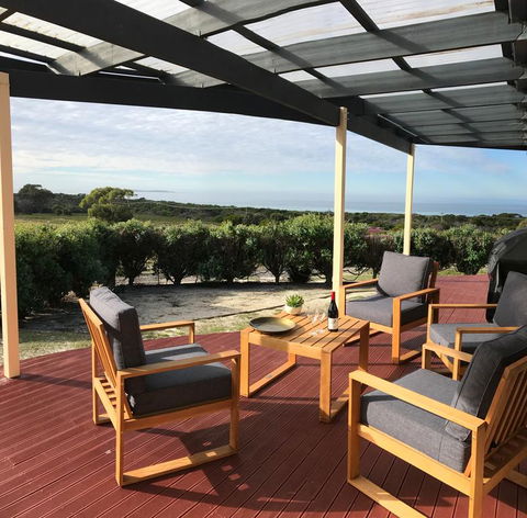 NOR'EAST Beaumaris - Kingaroy Accommodation 0