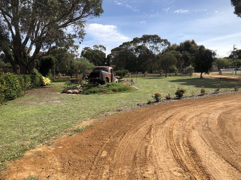 Nutcrackers Lodge - Kingaroy Accommodation 1