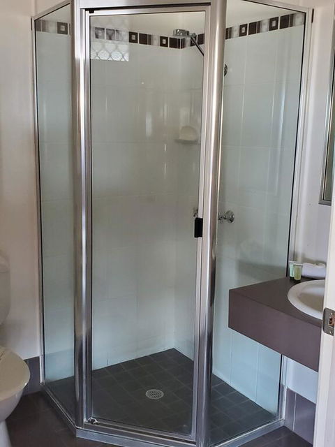 O'Sheas Windsor Hotel - Kingaroy Accommodation 3