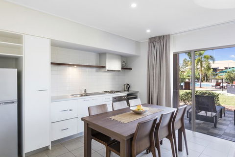 Oaks Cable Beach Resort - Kingaroy Accommodation 3