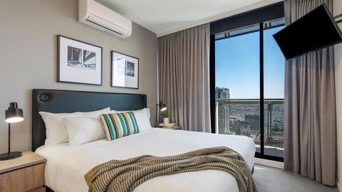 Oaks Melbourne On William Suites - Kingaroy Accommodation 2