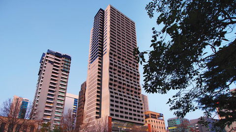 Oaks Melbourne On William Suites - Kingaroy Accommodation 1