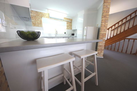 Ocean Shores Unit No 4 - Kingaroy Accommodation 2