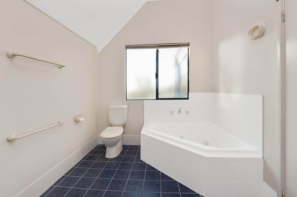 Wonnerup WA Kingaroy Accommodation
