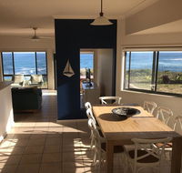 Ocean Views' 4 Ocean Street - air conditioned luxury with beautiful ocean views - Kingaroy Accommodation