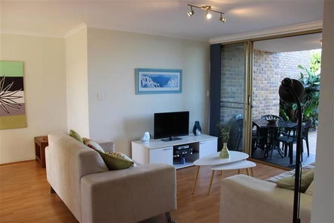 OCEANSIDE 5 - Kingaroy Accommodation 3