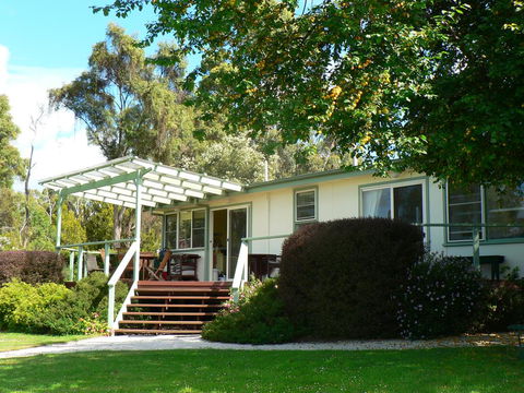 Olive's Cottage - Kingaroy Accommodation 2