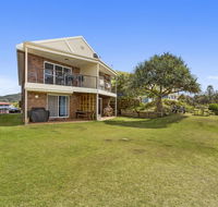 On the Beach at Hastings Point - Kingaroy Accommodation