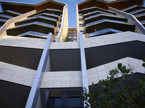 ONE OAK (693I) - Kingaroy Accommodation 0