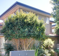 One Street Back from the Surf Beach - Kingaroy Accommodation