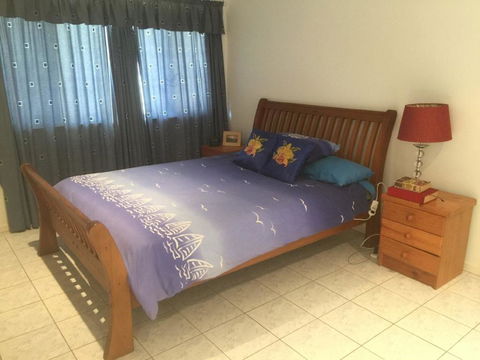 Orana Beach Holiday Home At Boat Habour - Kingaroy Accommodation 1
