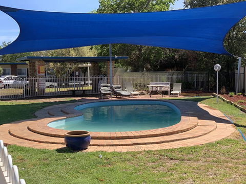 Orana Windmill Motel - Kingaroy Accommodation 1