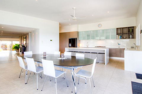 Osprey - Sapphire Beach NSW - Kingaroy Accommodation 1