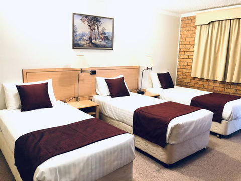 OVERLANDER MOTOR LODGE - Kingaroy Accommodation 2