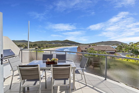 Pacific Drive 14 - Fingal Bay - Kingaroy Accommodation 0