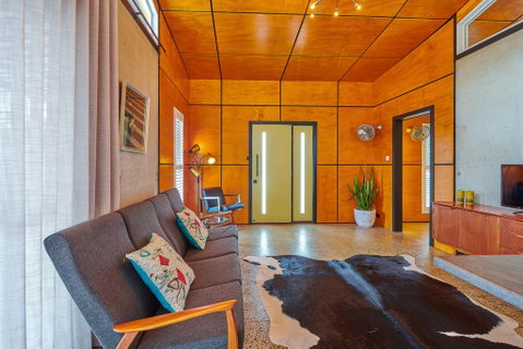 Palm Springs Suite - Kingaroy Accommodation 2
