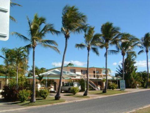 Palm View Holiday Apartments - Kingaroy Accommodation 0