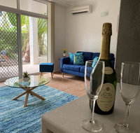Palm Villas in Port 3 - Kingaroy Accommodation