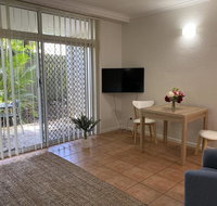 Palm Villas in Port 6 - Kingaroy Accommodation