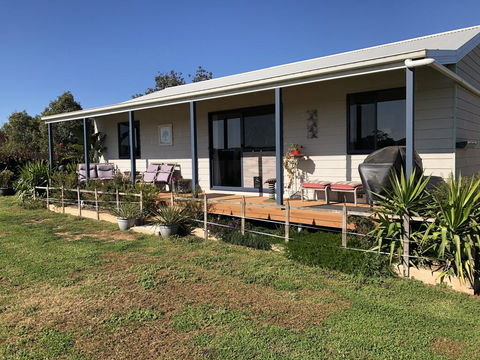 PANORAMA @ Lismar Lodge - Kingaroy Accommodation 0