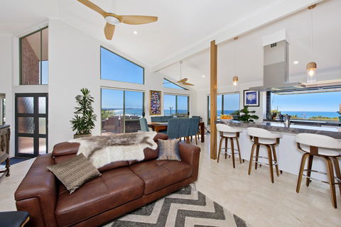 Panorama Beach House - Kingaroy Accommodation 3